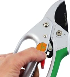 GRÜNTEK Sécateur CONDOR 200 Mm, Cliquet Automatique, Ø20 Mm, Lame SK5, Poignées En Aluminium Avec Revêtement En PVC, Avec éponge à Huile Et Affûteur -Vendite Pelouse Pro 1090x1200