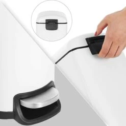 Songmics Poubelle, Seau Cosmétique En Acier, 10 Litres, Poubelle à Pédale étroite Avec Poubelle Intérieure, Pour Salle De Bain, Fermeture Amortie, Poubelle Pour Niche, Blanc LTB10WT 15 Songmics Poubelle, Seau Cosmétique En Acier, 10 Litres, Poubelle à Pédale étroite Avec Poubelle Intérieure, Pour Salle De Bain, Fermeture Amortie, Poubelle Pour Niche, Blanc LTB10WT -Vendite Pelouse Pro 1200x1193 10