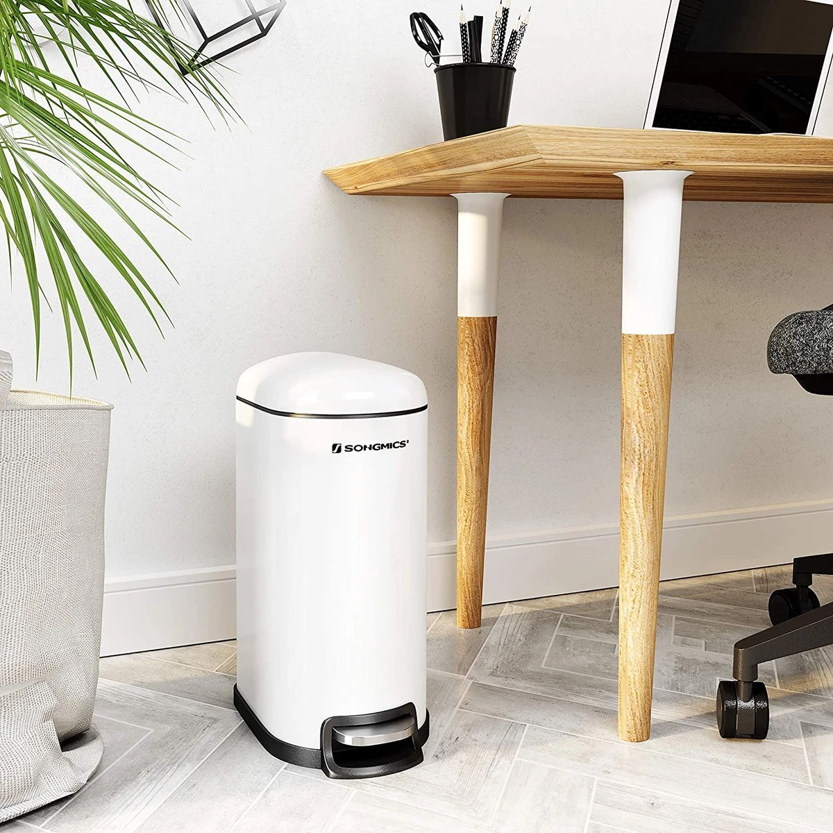 Songmics Poubelle, Seau Cosmétique En Acier, 10 Litres, Poubelle à Pédale étroite Avec Poubelle Intérieure, Pour Salle De Bain, Fermeture Amortie, Poubelle Pour Niche, Blanc LTB10WT 8 Songmics Poubelle, Seau Cosmétique En Acier, 10 Litres, Poubelle à Pédale étroite Avec Poubelle Intérieure, Pour Salle De Bain, Fermeture Amortie, Poubelle Pour Niche, Blanc LTB10WT – Image 8