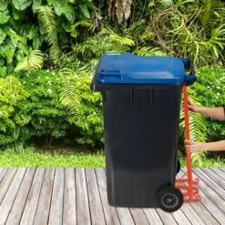 Relaxdays Presse à Déchets Pour Poubelle à Roulettes - Presse à Déchets - Poignée - Tamper à Déchets - Métal - Rouge -Vendite Pelouse Pro 1200x1200 1339