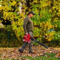 Aspirateur à Feuilles à Essence AREBOS Souffleur à Feuilles Déchiqueteuse à Feuilles 700W Inc. Sac De Collecte 45L 7500 Tr/min -Vendite Pelouse Pro 1200x1200 1446