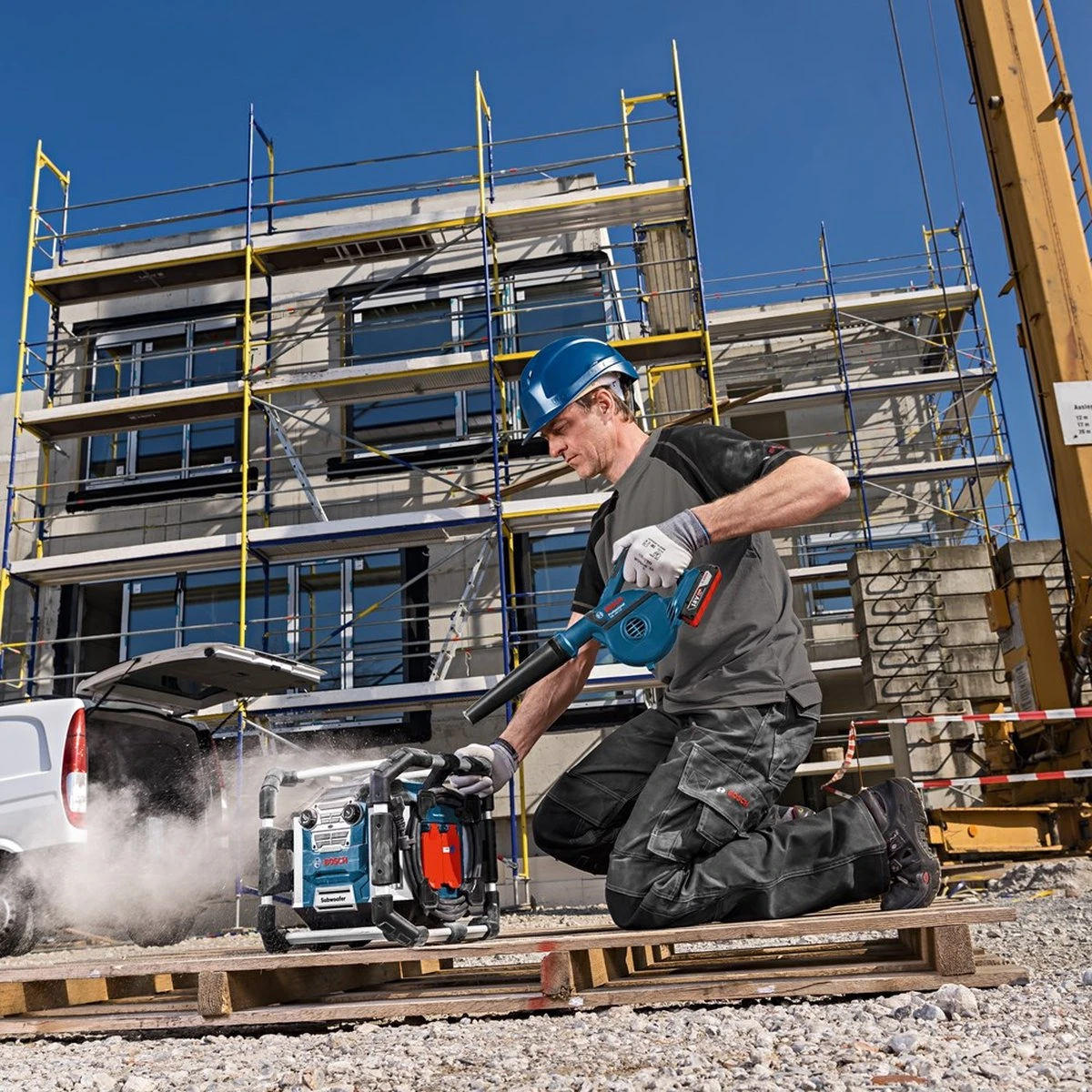 Souffleuse à Feuilles Sans Fil Bosch GBL 18V-120 2 Souffleuse à Feuilles Sans Fil Bosch GBL 18V-120 – Image 2