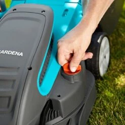 GARDENA Powermax 34E Tondeuse à Gazon électrique - 1400W - Pelouses Jusqu'à 400m². -Vendite Pelouse Pro 1200x1200 455
