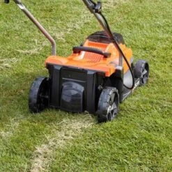 Black & Decker Black & Decker BCMW3336N Tondeuse à Gazon Poussée Batterie Noir, Orange -Vendite Pelouse Pro 1200x1200 495