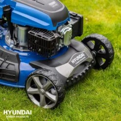 Tondeuse à Gazon Automotrice Hyundai Moteur à Essence De 196 Cm3 Avec Démarrage électrique - Tondeuse / Tondeuse à Moteur Largeur De Coupe De 508 Mm Avec Vitesse Et Hauteur De Coupe Réglables -Vendite Pelouse Pro 1200x1200 499