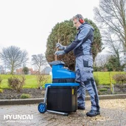 Broyeur électrique Hyundai Whisper-Quiet 2800W - Broyeur De Jardin / Broyeur De Branches Pour Une épaisseur De Branche De 45 Mm - Avec Collecteur De 60 Litres -Vendite Pelouse Pro 1200x1200 862