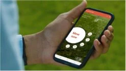 Black & Decker BLACK+DECKER BCRMW123-QW Robot Tondeuse Avec Autonettoyant - 12V - 18cm - Robot Domestique Inclus -Vendite Pelouse Pro 1200x676