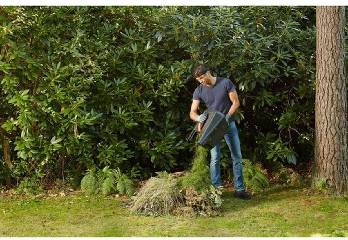 Black & Decker Black & Decker BEMW351-QS Tondeuse à Gazon Marcher Derrière Un Tracteur Tondeuse Noir, Orange 7 Black & Decker Black & Decker BEMW351-QS Tondeuse à Gazon Marcher Derrière Un Tracteur Tondeuse Noir, Orange – Image 7