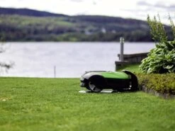 Greenworks 2509307 Tondeuse à Gazon Tondeuse à Gazon Robot Batterie Noir, Vert -Vendite Pelouse Pro 1200x900 14