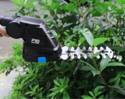 FlowShop - Taille-haie Multifonction 2-en-1 - Taille-haie électrique - Tondeuse à Gazon Sans Fil - Sécateur - Outils De Jardin - Batterie 2000mAh - Blauw 11 FlowShop - Taille-haie Multifonction 2-en-1 - Taille-haie électrique - Tondeuse à Gazon Sans Fil - Sécateur - Outils De Jardin - Batterie 2000mAh - Blauw -Vendite Pelouse Pro 1200x958