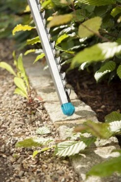 Taille-haie électrique GARDENA ComfortCut 550 50 - 550 Watt - Longueur De Lame 50cm -Vendite Pelouse Pro 799x1200 5